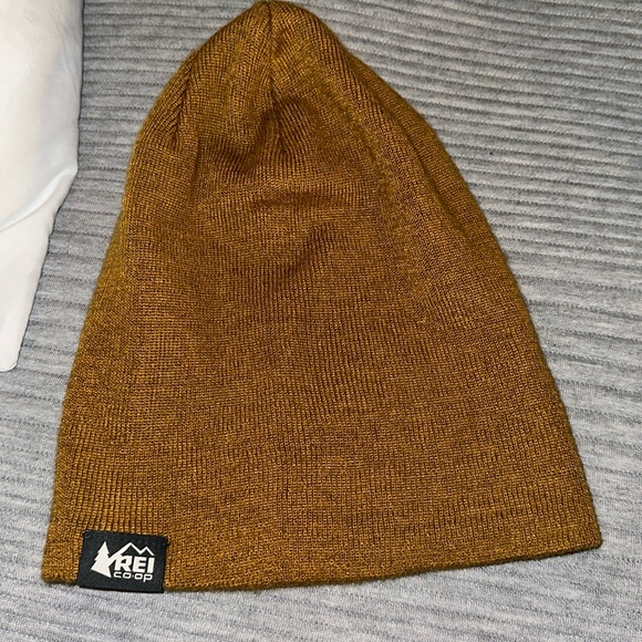 REI CO-OP beanie - Picture 1 of 1